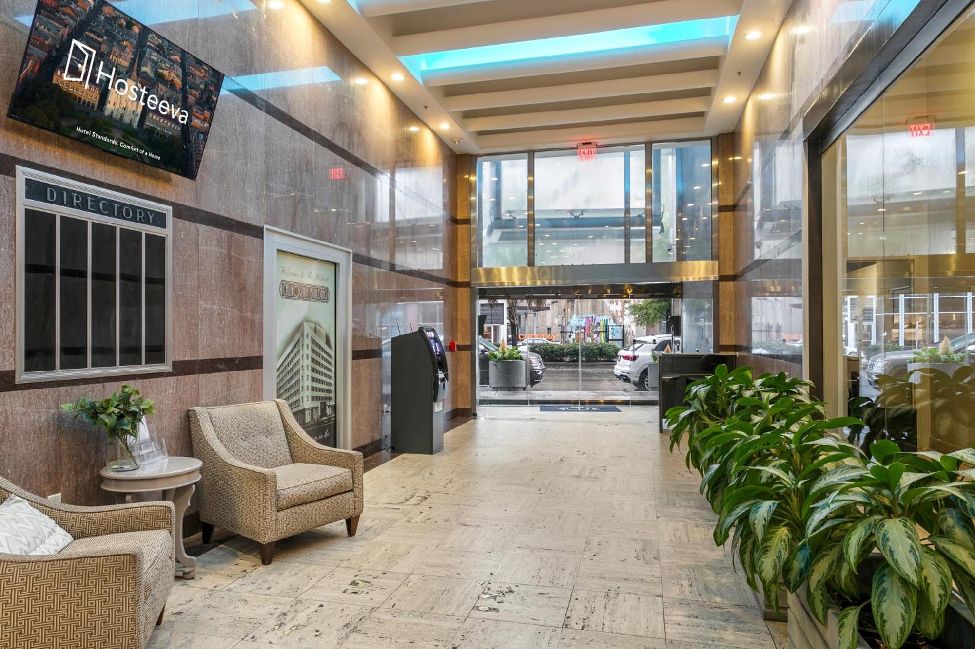 Modern Condo With Game Room In Downtown New Orleans Exterior photo
